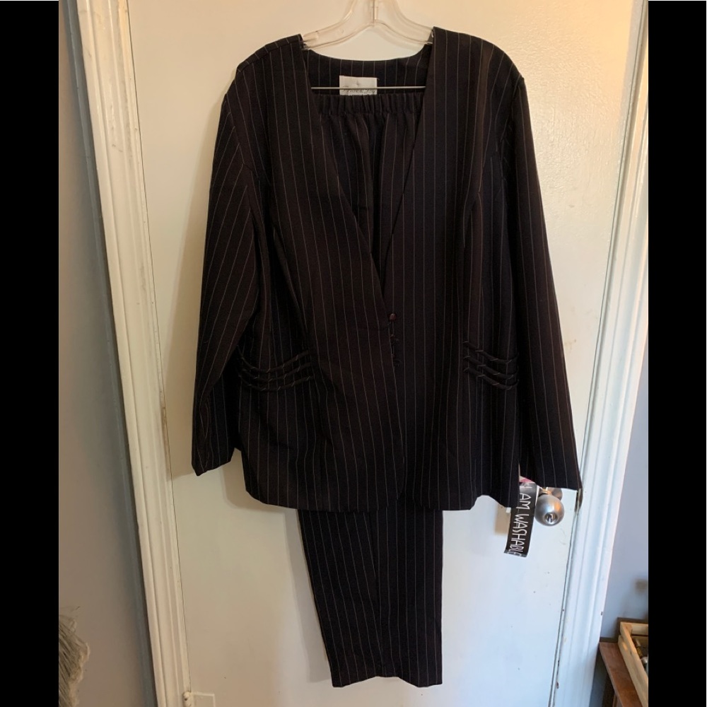 Women’s suit